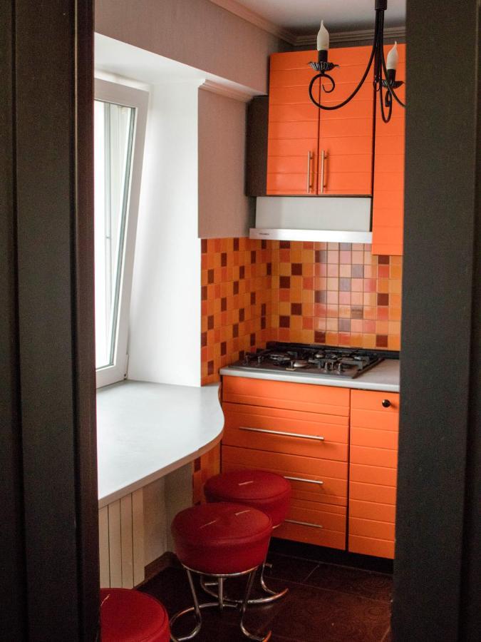 Seven Hotel Vyshneve Bagian luar foto